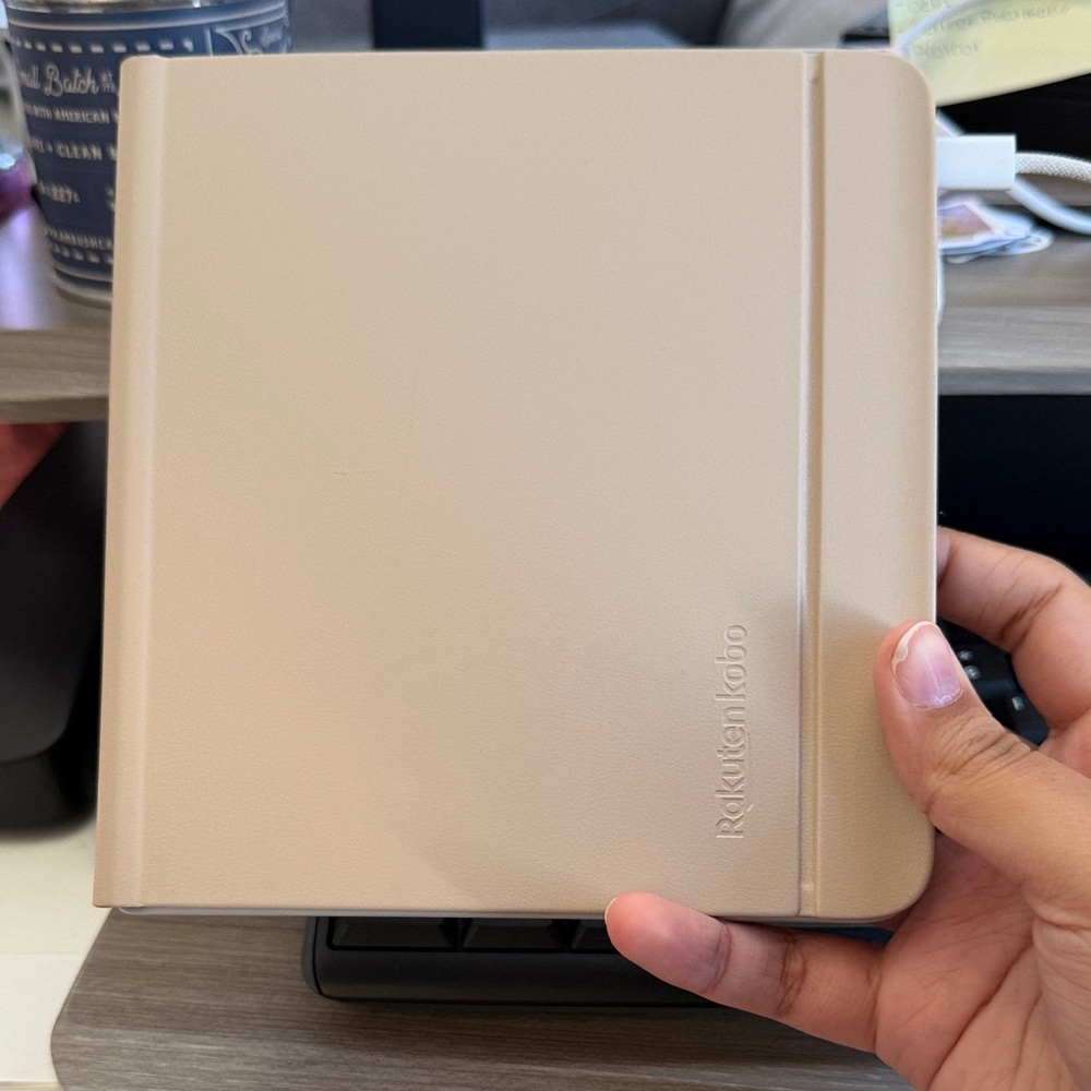 Kobo libra color e reader bundle